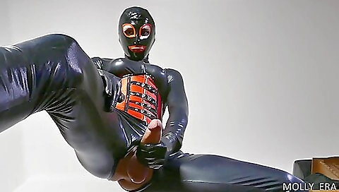 Amateur solo porn video with a sexy blonde with a hairy pussy